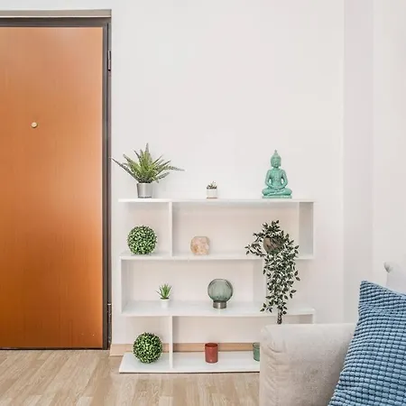 Apartment Artistic House Navigli-duomo Netflix & Design Milan